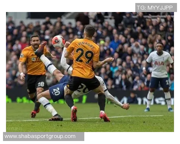 瑞士天空报道那不勒斯冬窗计划租借梅努以增加其出场机会 瑞士天空报道那不勒斯冬窗计划租借梅努以增加其出场机会