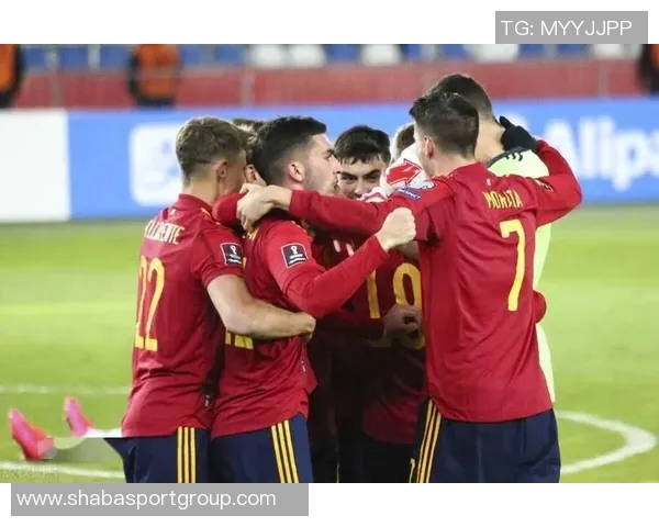 格鲁吉亚进攻如潮略伦特神勇表现3秒内完成关键拦截与门线解围