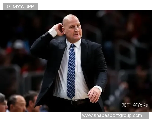 多支争冠球队关注阿尔瓦拉多本赛季仅450万工资引发热议 多支争冠球队关注阿尔瓦拉多本赛季仅450万工资引发热议